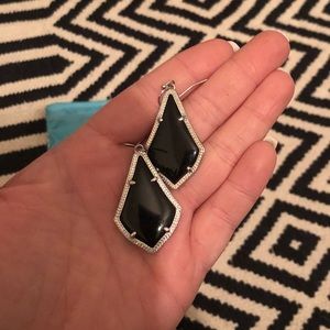 Kendra Scott Earrings!